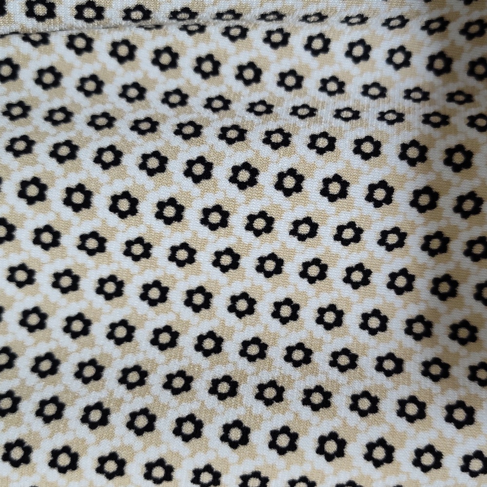 Liz Claiborne Career Black and Beige Geometric Pattern Top (XXL) - Picture 5 of 6